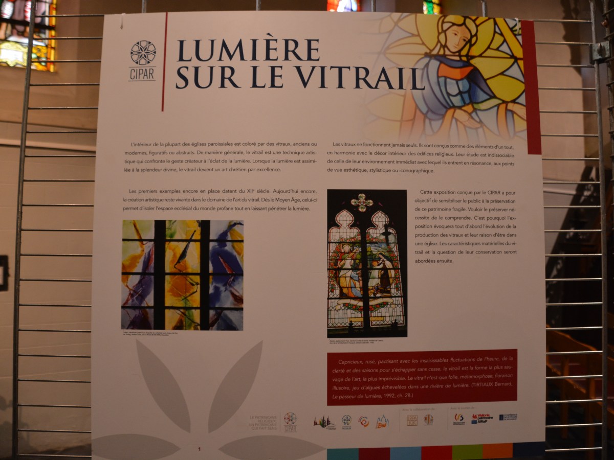Vernissage de l&rsquo;expo du CIPAR sur les&nbsp;vitraux
